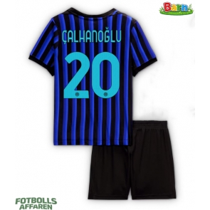 Inter Milan Hakan Calhanoglu #20 Hemmaställ Barn 2025-26 Kortärmad (+ Korta byxor)